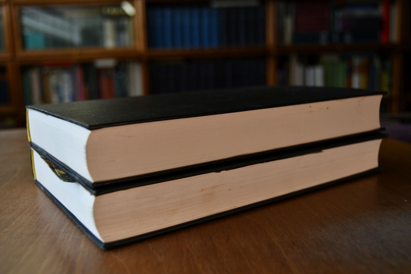 Die Apokryphen und Pseudepigraphen des Alten Testaments. 2 Bde.