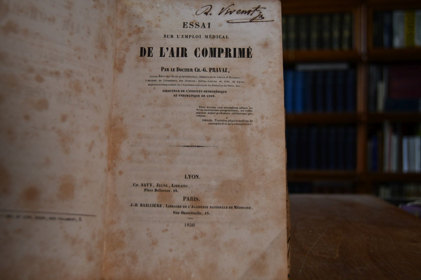 Essai sur l`emploi medical de l`air comprime.