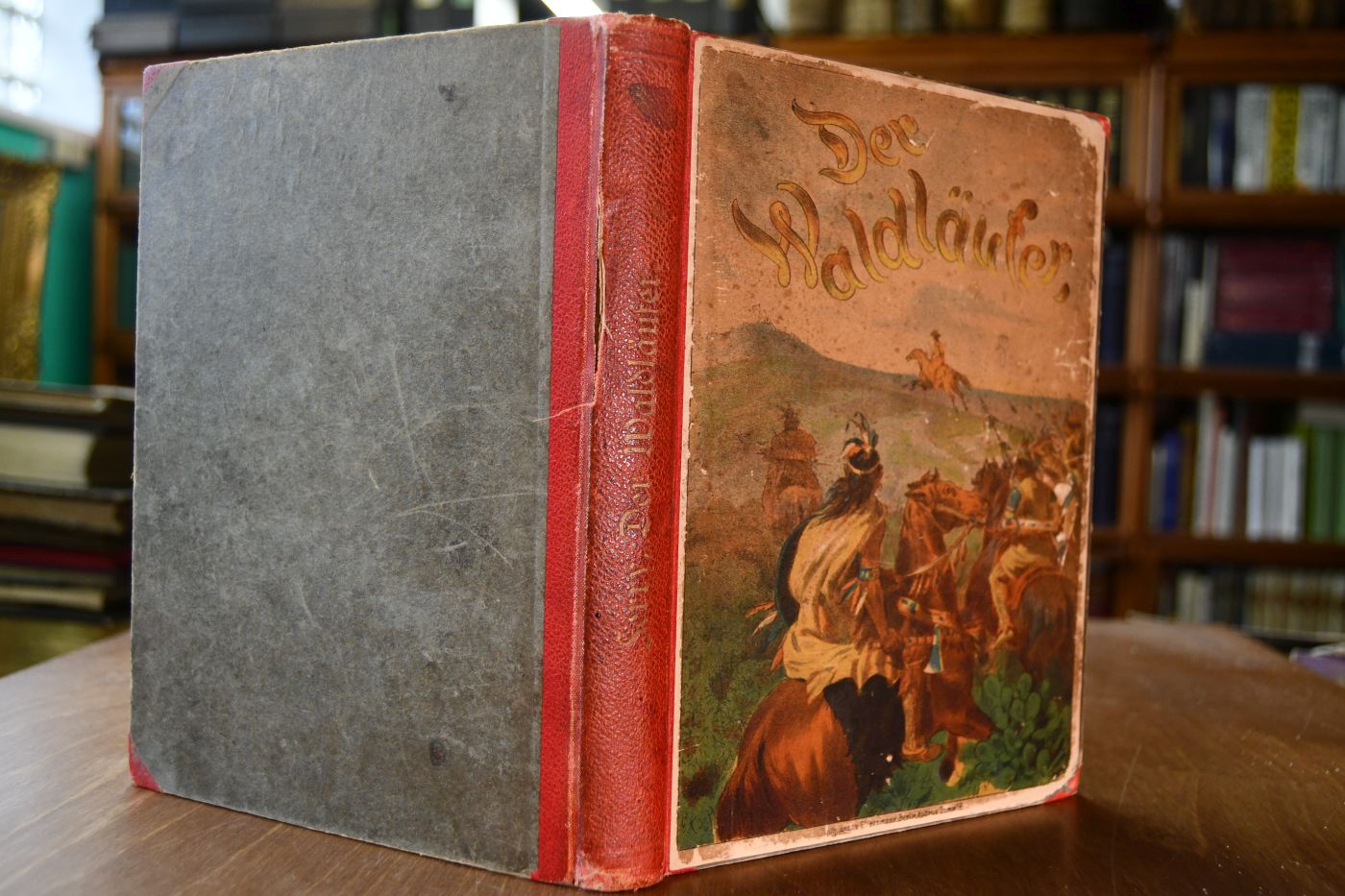 Der Waldläufer. Erzählungen aus dem Westen Amerikas. Für die reifere Jugend bearbeitet von Fr. Hoffmann. Mit Farbendruckbildern nach Aquarellen von E. Koch