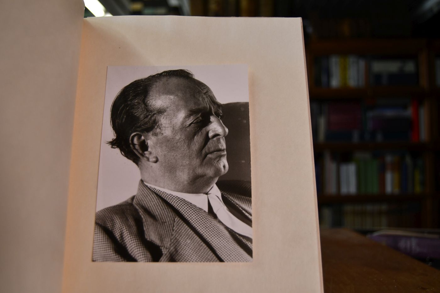 Wilhelm Bracht Vorsitzender des Vorstandes der Aschaffenburger Zellstoffwerkes A.G. Zum Gedenken an Wilhelm Bracht anläßlich seines fünfundsechzigsten Geburtstages seinen Freunden gewidmet.