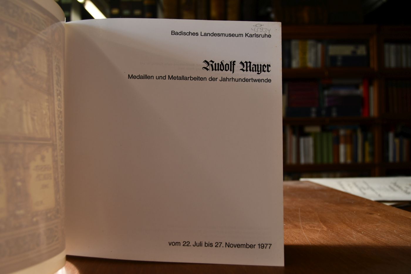 Rudolf Mayer. Medaillen und Metallarbeiten der Jahrhundertwende.