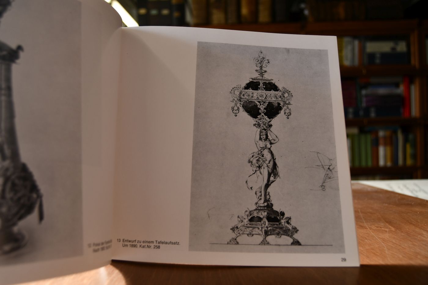 Rudolf Mayer. Medaillen und Metallarbeiten der Jahrhundertwende.