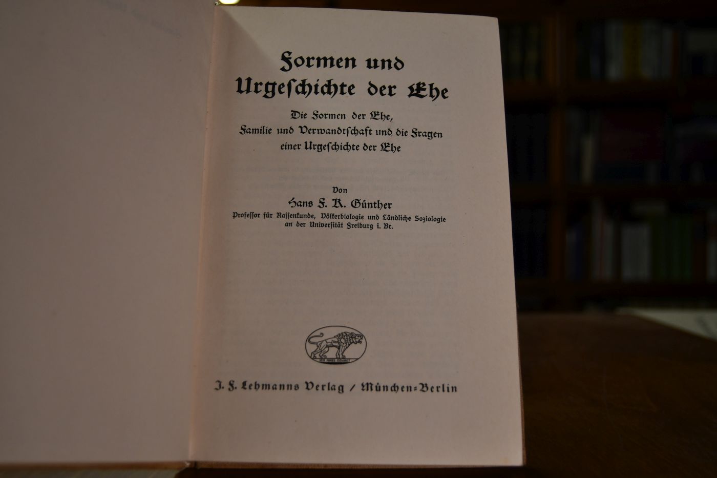 Formen und Urgeschichte der Ehe.