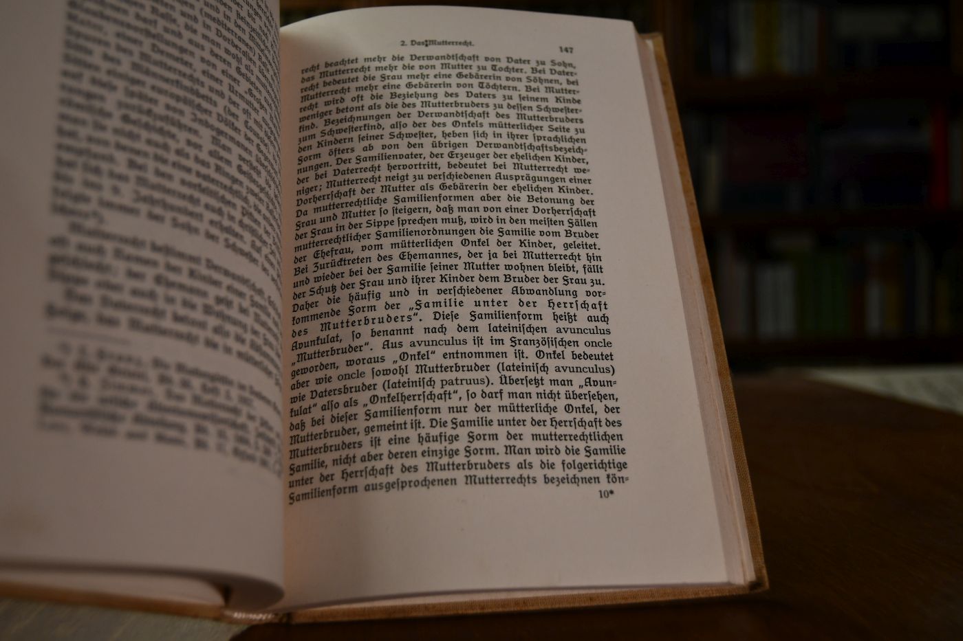 Formen und Urgeschichte der Ehe.