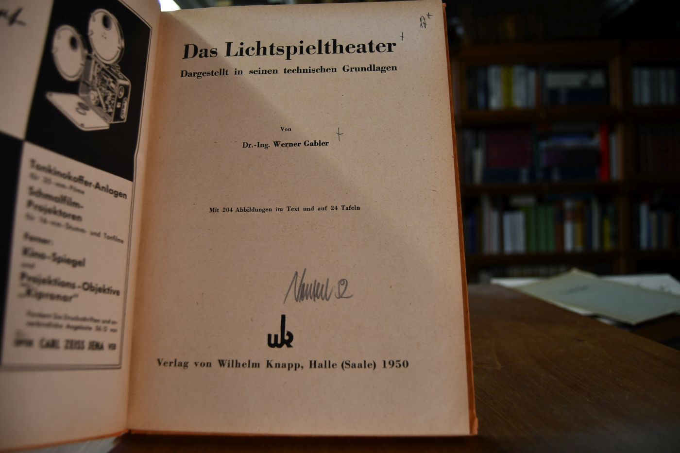 Das Lichtspieltheater. Dargestellt in seinen technischen Grundlagen.