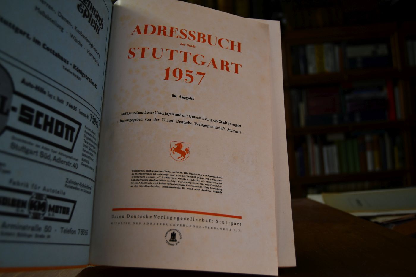 Adressbuch der Stadt Stuttgart 1957. 86. Ausgabe.