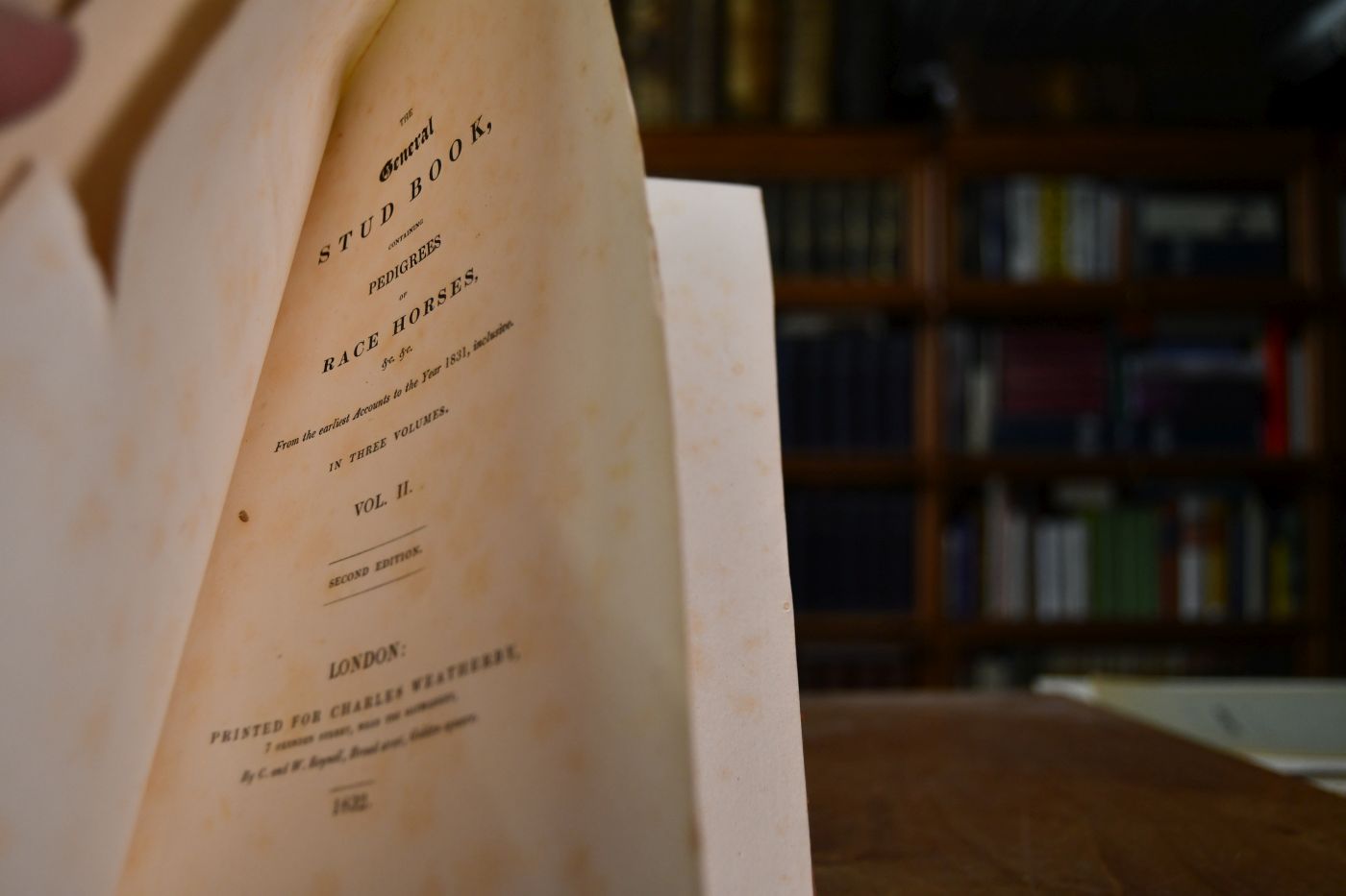 The General Stud Book containing Pedigrees of Race Horses. From the earliest Accounts to the Year 1831, inclusive. Vol. II (von III).
