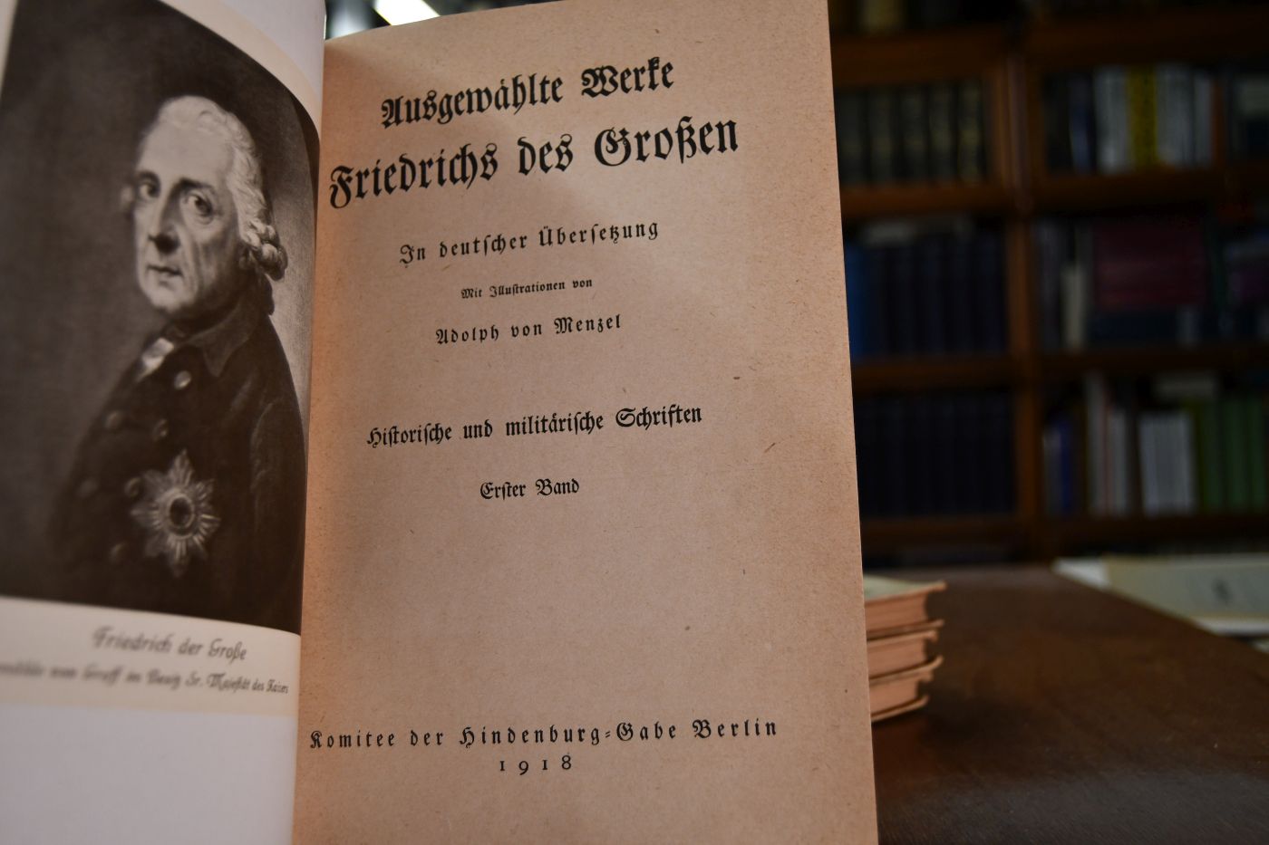 Ausgewählte Werke Friedrichs des Großen. In deutscher Übersetzung. Mit Illustrationen von Adolph von Menzel. Bde. 1-4.
