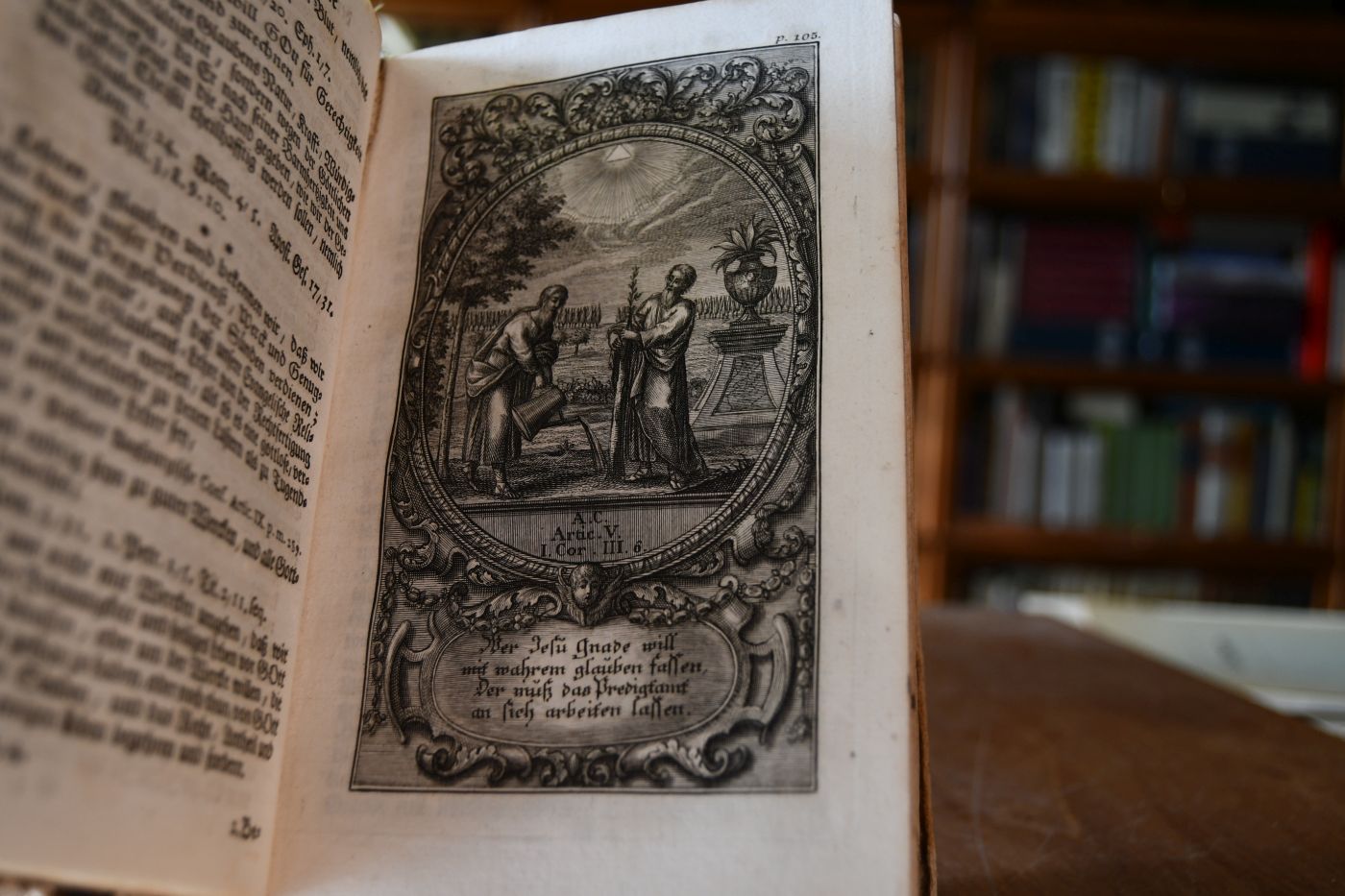 Die Ehre und Lehre Der Augspurgischen Confession Zum Behuf und Nutzen Der Evangelischen Schul=Jugend Summarischer Weise erläutert und bewähret/ Auch Mit Historischen aus der Heil. Schrifft genommenen Sinnbildern vorgestellet Von Johannes Weidner [...] Ausgegeben und verlegt Durch Johann Andreas Pfeffel.