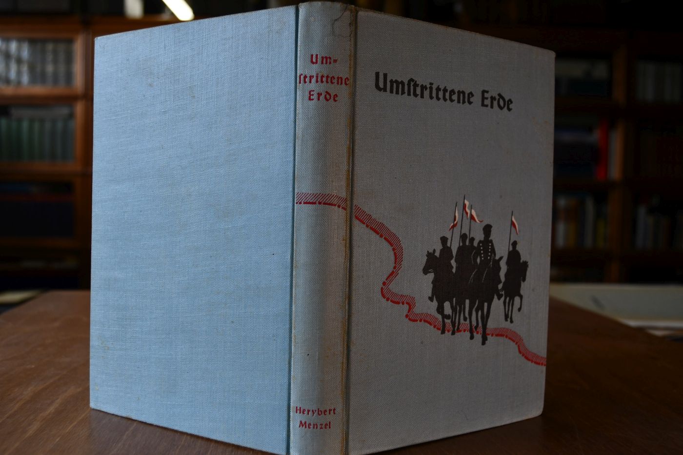 Umstrittene Erde.