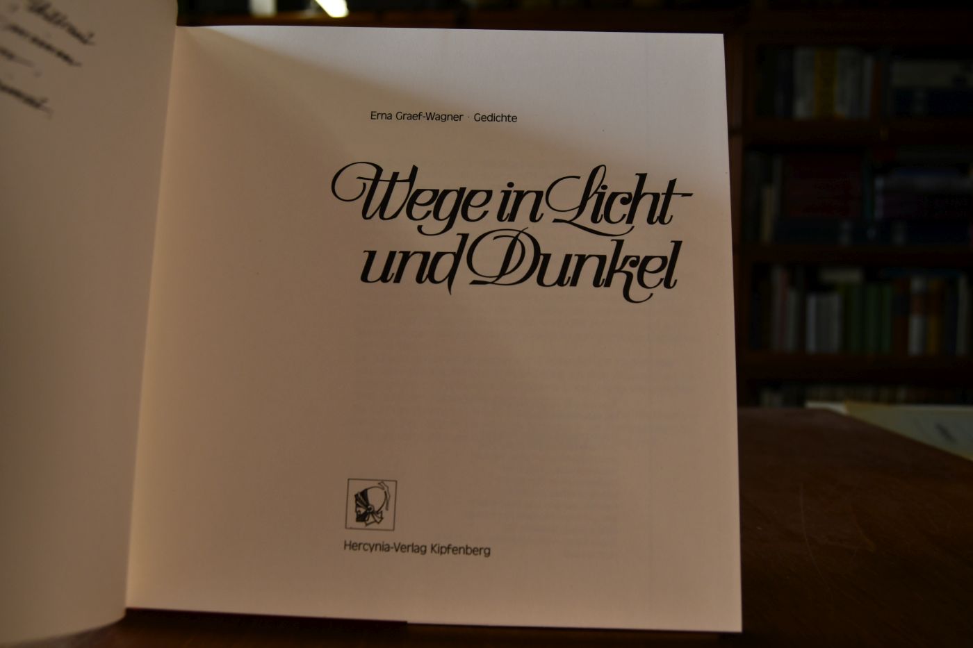 Gedichte. Wege in Licht und Dunkel.