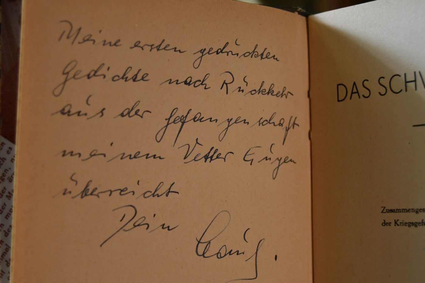 Das schwarze Brett.